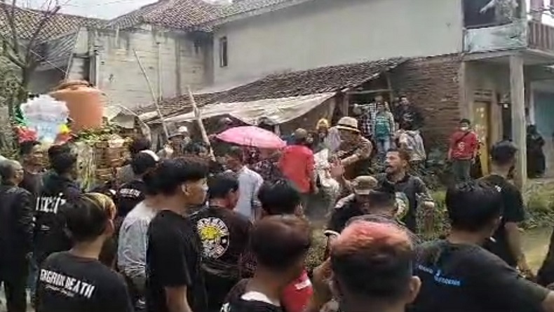 Viral Aksi Perkelahian saat Pawai Kelulusan Madrasah di Sukabumi, Warga Nyaris Dilindas