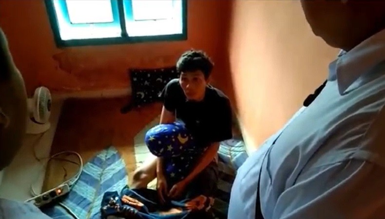 title Curi Rp49 Juta, Pria di Nunukan Kaget Ditangkap saat Tidur Pulas di Indekos Curi Rp49 Juta, Pria di Nunukan Kaget Ditangkap saat Tidur Pulas di Indekos