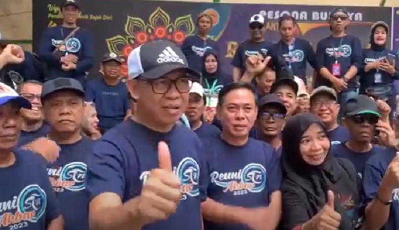 title Ketua DPP Partai Perindo Yusuf Lakaseng Hadiri Jalan Sehat Alumni STN Palu Ketua DPP Partai Perindo Yusuf Lakaseng Hadiri Jalan Sehat Alumni STN Palu