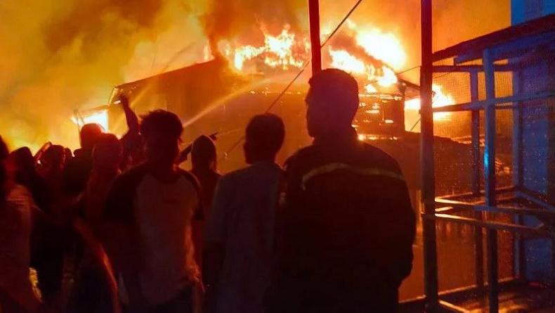 Kebakaran Rumah di Rokan Hilir, 3 Orang Tewas Terjebak Kobaran Api