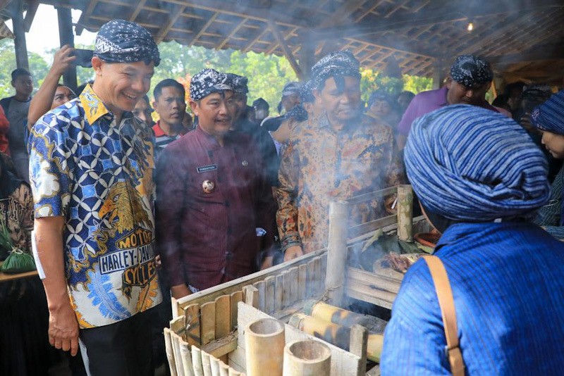 Wali Kota Pariaman Boyong Seluruh Camat dan Kades Ketemu Ganjar Berguru soal Desa Wisata - Bagian 4