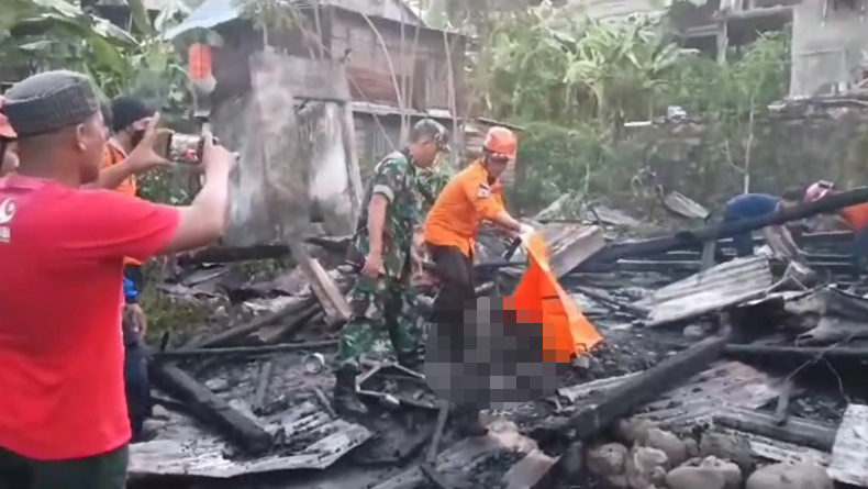 Kebakaran Rumah Panggung di Parepare, Lansia Tewas Terpanggang