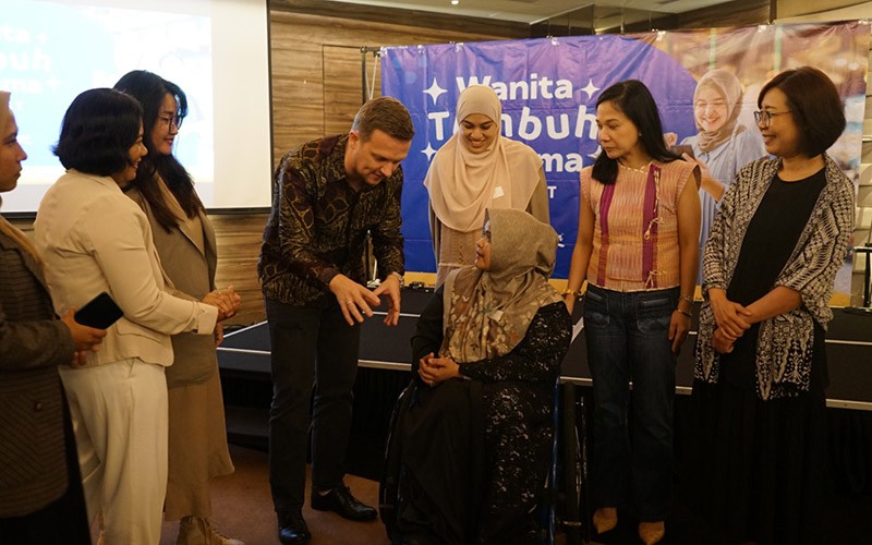 Dorong Kewirausahaan Perempuan Lewat Kontes Wanita Tumbuh Bersama 2023 - Bagian 4
