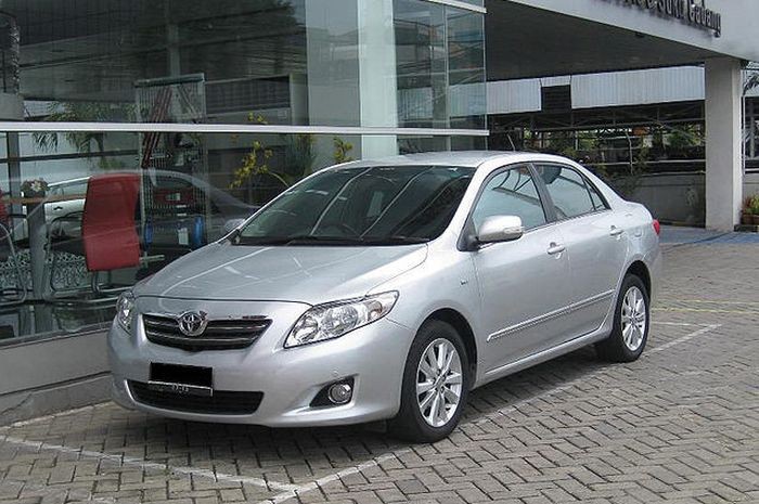 Toyota Altis 2011 Jakarta: Pilihan Sedan yang Tetap Relevan