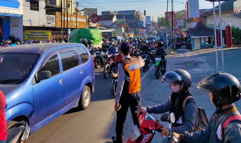 title Imbas Penutupan Simpang 7 Joglo Solo, Waspadai 4 Kawasan Rawan Macet Ini Imbas Penutupan Simpang 7 Joglo Solo, Waspadai 4 Kawasan Rawan Macet Ini