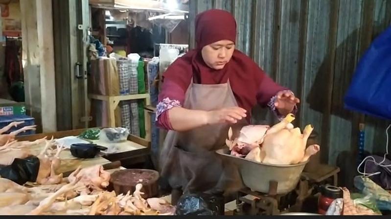 Harga Ayam di Banjarnegara Masih Mahal, Warga Beralih Konsumsi Ikan