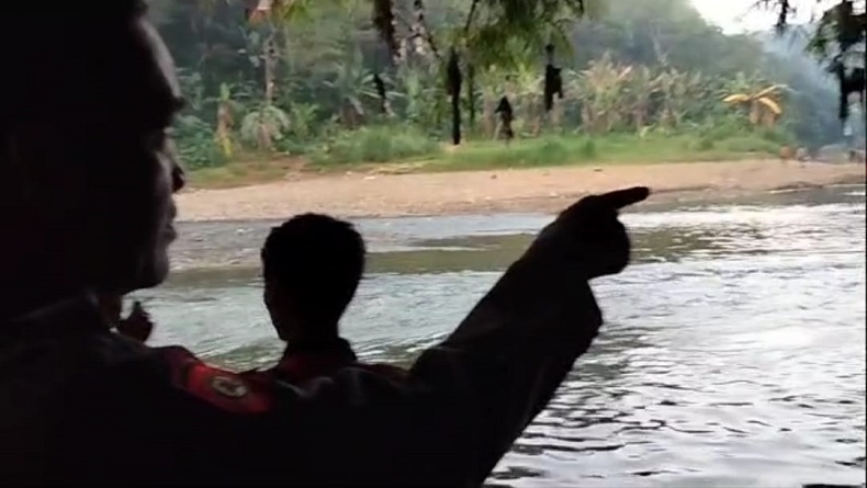 Santri Ponpes Jamharul Qowii Tenggelam dan Hilang saat Berenang di Leuwi Jamrong Cianjur