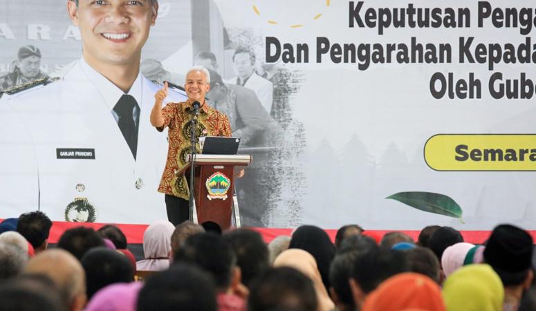 Ganjar Ingatkan Kepala Sekolah Se Jateng Jangan Ada Pungli Dalam