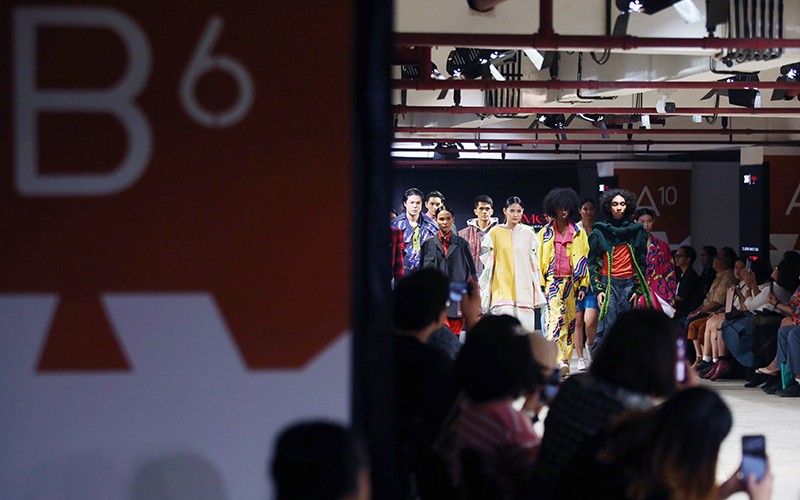 Lahan Parkir Disulap Menjadi Catwalk pada Ajang JF3 2023 - Bagian 2