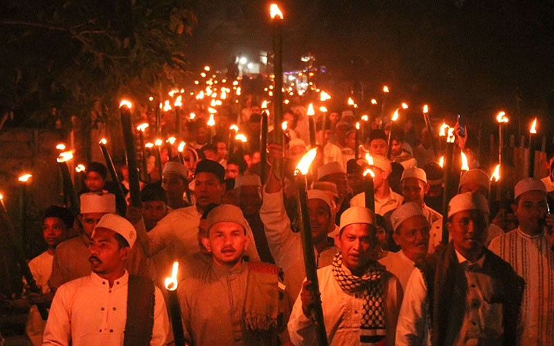 Ratusan Santri Pawai Obor Sambut 1 Muharram 1445 H - Bagian 1