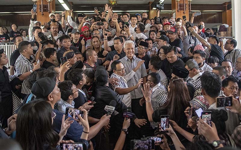 Ganjar Pranowo Silaturahmi dengan Relawan Pendukung - Bagian 2