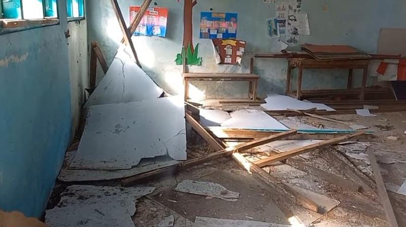 Ruang Kelas Rusak, Siswa SD Negeri di Blora Belajar di Perpustakaan