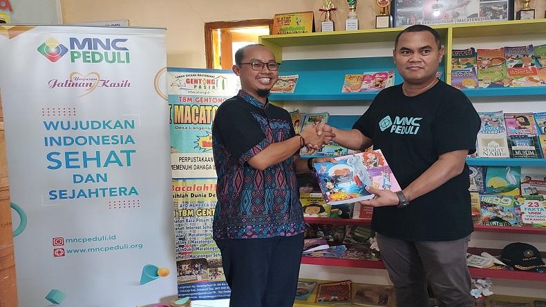 title Dapat Donasi Buku dari MNC Peduli, TBM Macatongsir Sukabumi Genjot Minat Baca di Warga Dapat Donasi Buku dari MNC Peduli, TBM Macatongsir Sukabumi Genjot Minat Baca di Warga