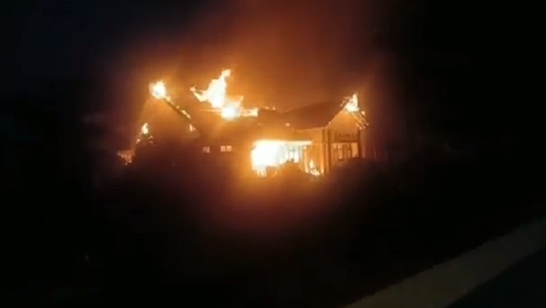 Kantor Bawaslu Kota Palangkaraya Terbakar, Dokumen hingga Uang Rp100 Juta Ludes