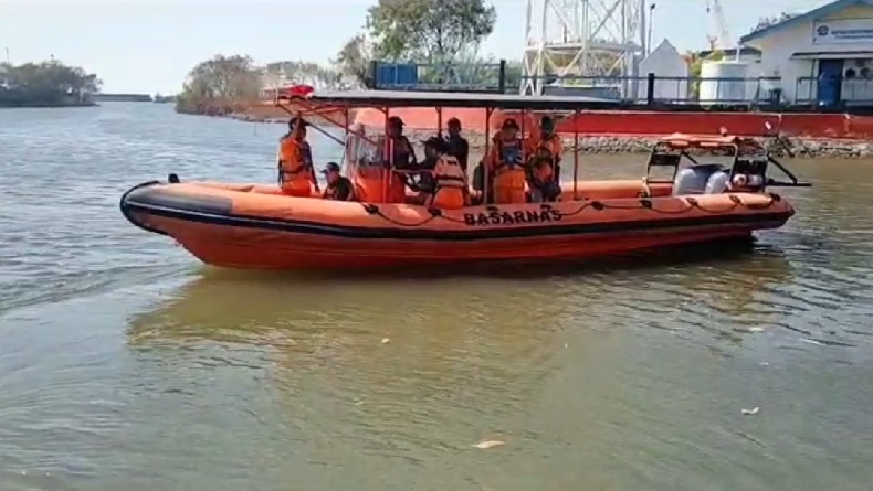 Hari Ketiga Nelayan Hilang di Cirebon, Tim SAR Sisir Perairan hingga 18 Km