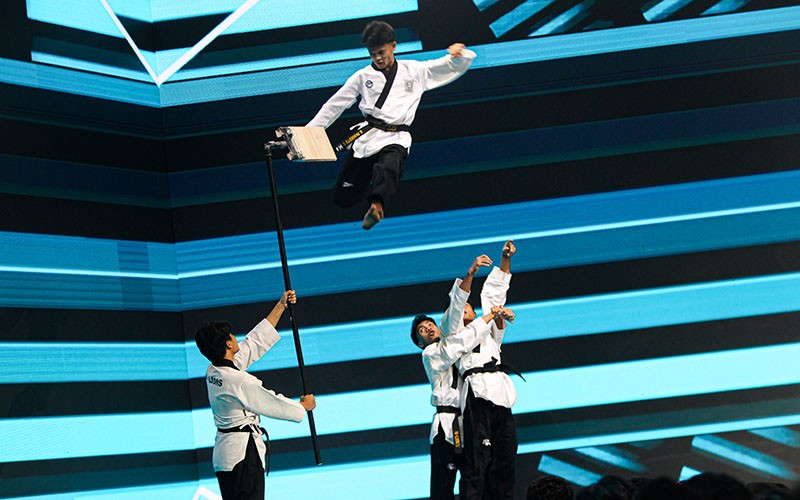 Adegan Berbahaya Grup Bela Diri Taekwondo N Lions saat Kontes Swara Bintang - Bagian 2