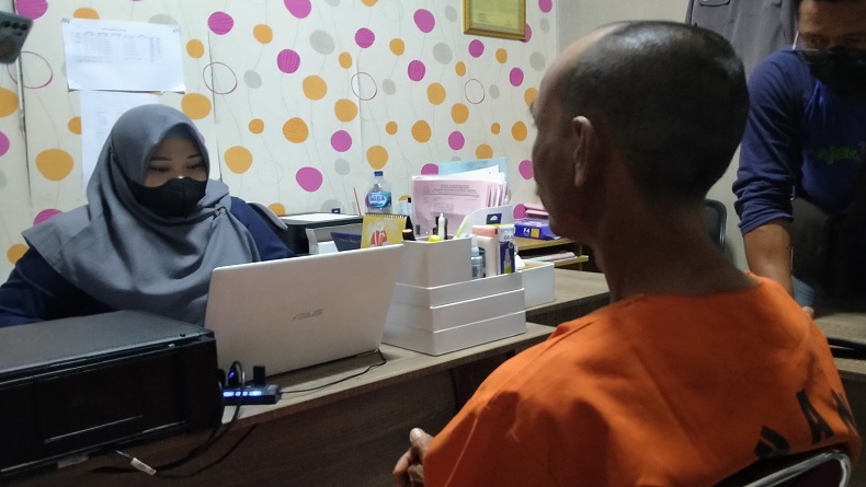 Remaja Perempuan di Cirebon Jadi Budak Seks Ayah Tiri, Korban Ketahuan Sudah Hamil