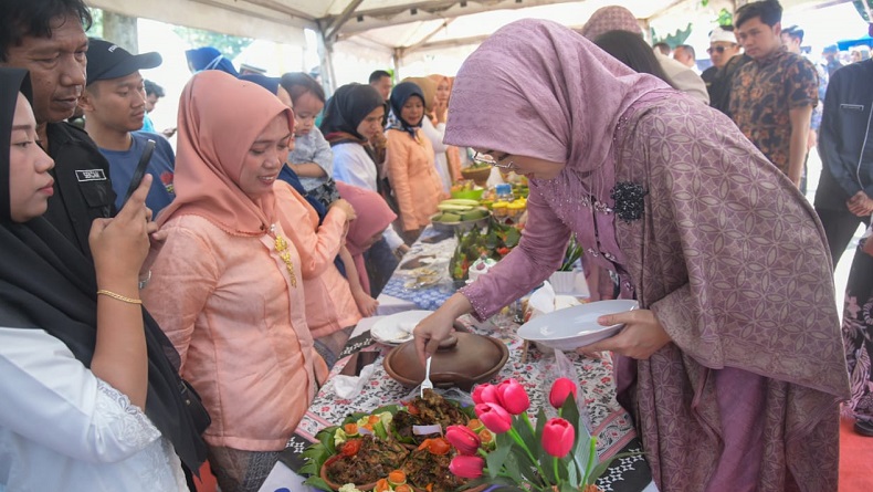 Sukses Datangkan Ratusan Ribu Wisatawan, Purwakarta Kembangkan Kuliner Entog