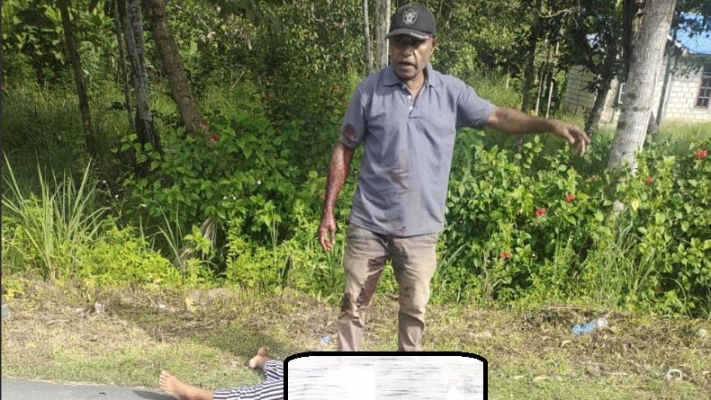 title Suami Bunuh Istri dan Anak Tiri Diduga Gangguan Jiwa, Tetangga Kerap Dikejar Pelaku Suami Bunuh Istri dan Anak Tiri Diduga Gangguan Jiwa, Tetangga Kerap Dikejar Pelaku