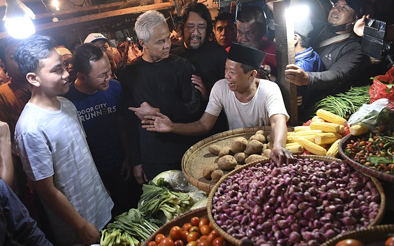 Ganjar Pranowo Lari Pagi Bersama Warga Bogor - Bagian 2