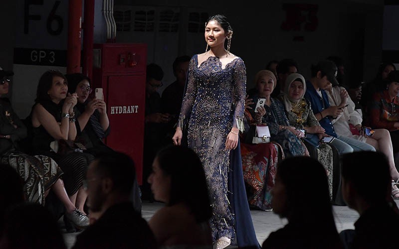 Ekspresi Kaesang Lihat Sang Istri jadi Peragawati di JF3  - Bagian 1