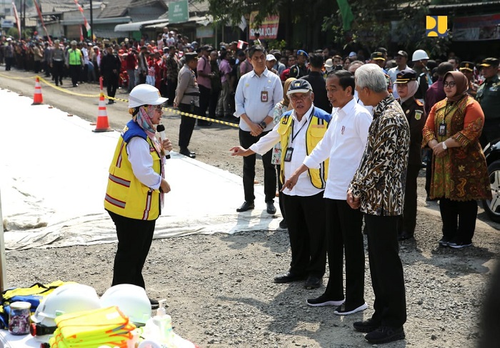 Jokowi Tinjau Perbaikan Jalan Solo-Purwodadi: Dari Saya Kecil Tidak ...