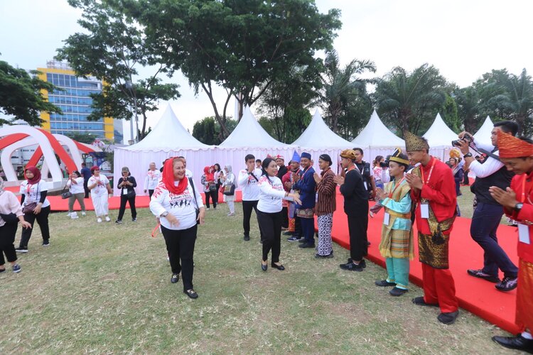 Sukses Gelar Peringatan HAN 2023, Mbak Ita Ajak Masyarakat Dengarkan ...