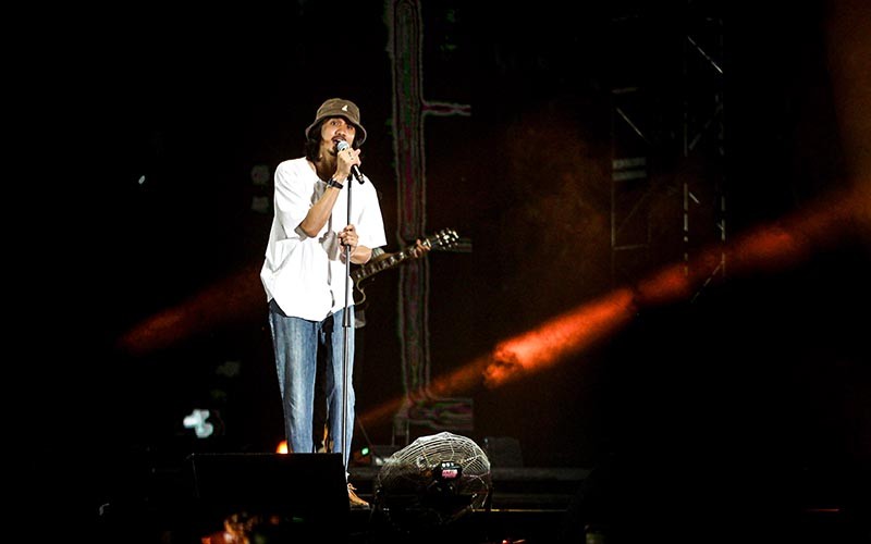 Sheila On 7 Gantikan The 1975, Duta cs Sukses Meriahkan We The Fest  - Bagian 6