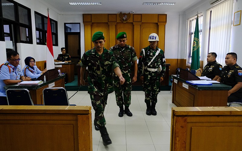 Anggota TNI AD Bawa 20 Kg Sabu Dituntut Penjara Seumur Hidup dan Dipecat - Bagian 2