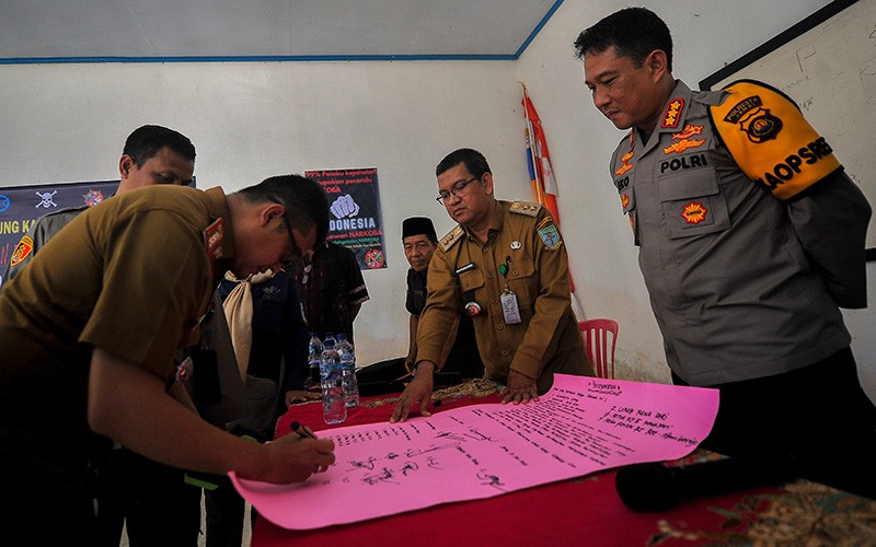 Ibu-Ibu Gerebek Sarang Narkoba di Jambi Takut Intimidasi dari Pelaku yang Masih Bebas - Bagian 3