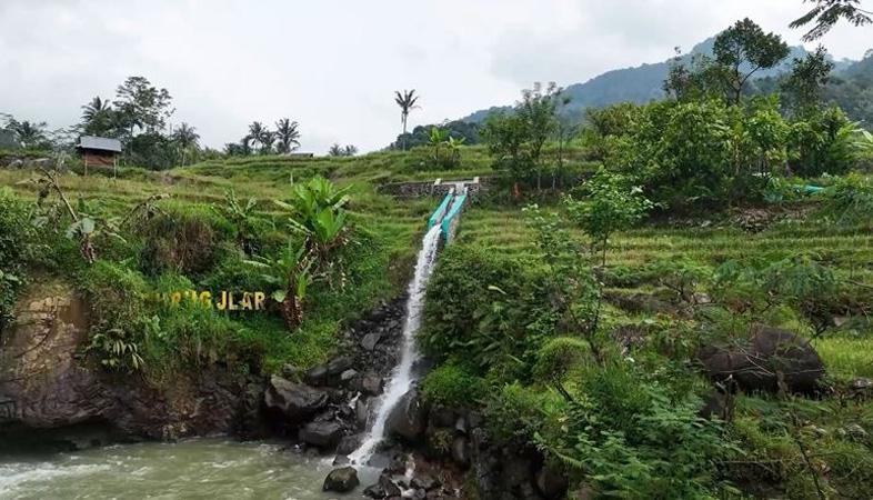 Ganjar Pranowo Optimalisasi Potensi EBT dan Energi Hijau di Jawa Tengah