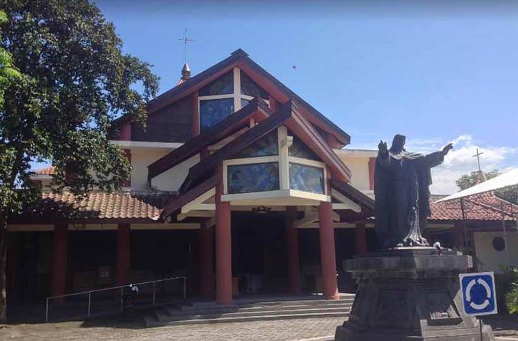 Viral, Jemaat Gereja di Jogja Teriak Takbir saat Gempa Pacitan