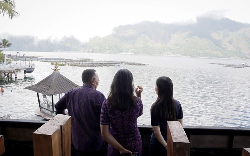 Wamenparekraf Angela Tanoesoedibjo Pacu Penguatan Lingkungan dalam Pariwisata Bali - Bagian 1