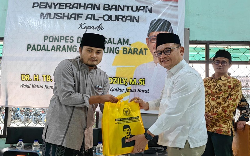 Ketua DPD Golkar Jabar Kunjungi Ponpes Darussalam KBB, Minta Ulama Doakan Kemenangan