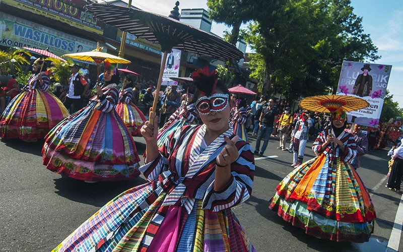 Kemeriahan Parade Klaten Lurik Carnival 2023 - Bagian 1