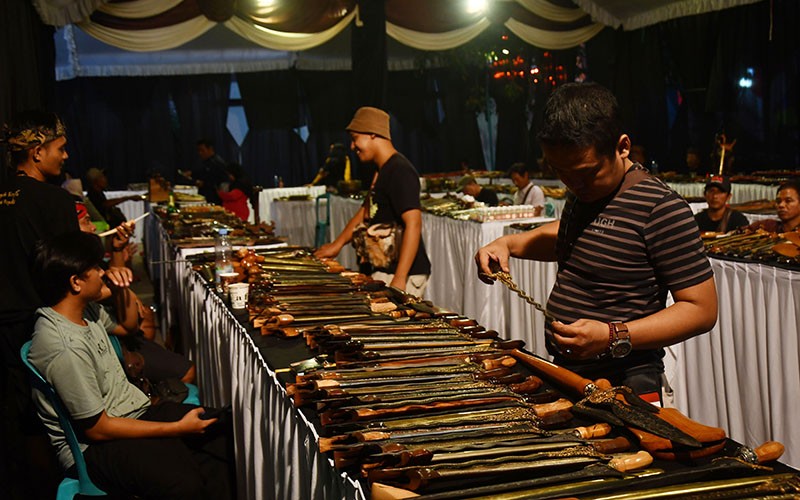 Deretan Celurit hingga Keris Pusaka Milik Kolektor dari Pulau Jawa dan Madura - Bagian 1