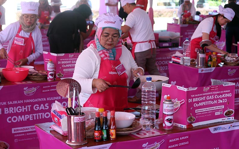 Kompetisi Mencari Chef Rumahan - Bagian 1