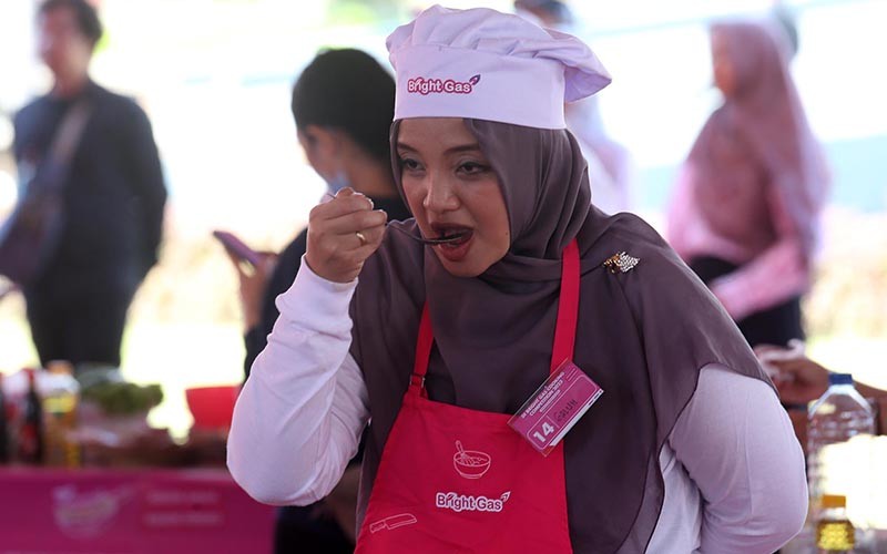 Kompetisi Mencari Chef Rumahan - Bagian 4