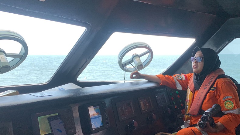 title KM Lintang Timur Selatan dari Asahan Tenggelam di Selat Malaka, 11 Orang Hilang KM Lintang Timur Selatan dari Asahan Tenggelam di Selat Malaka, 11 Orang Hilang