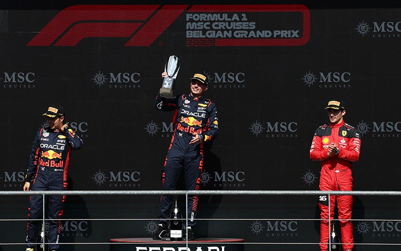 Max Verstappen Juara F1 Seri Grand Prix Belgia Naik Podium bersama Sergio Perez - Bagian 4
