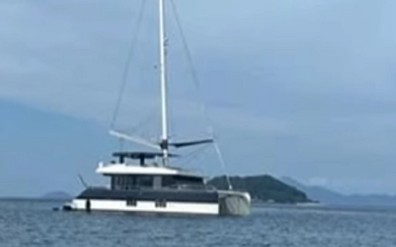 Yacht Berbendera Malaysia Bocor di Perairan Anambas, 7 WNA Dievakuasi