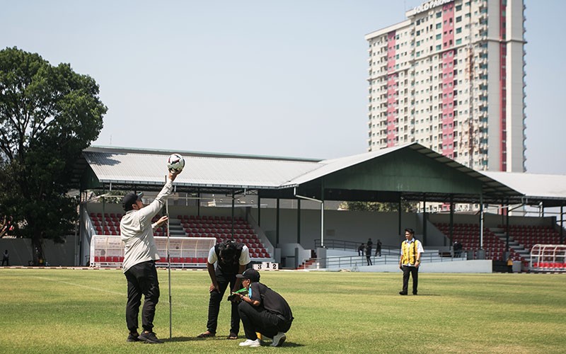 FIFA Cek Kelayakan Stadion Manahan dan 6 Lapangan di Solo untuk Piala Dunia U-17 - Bagian 2