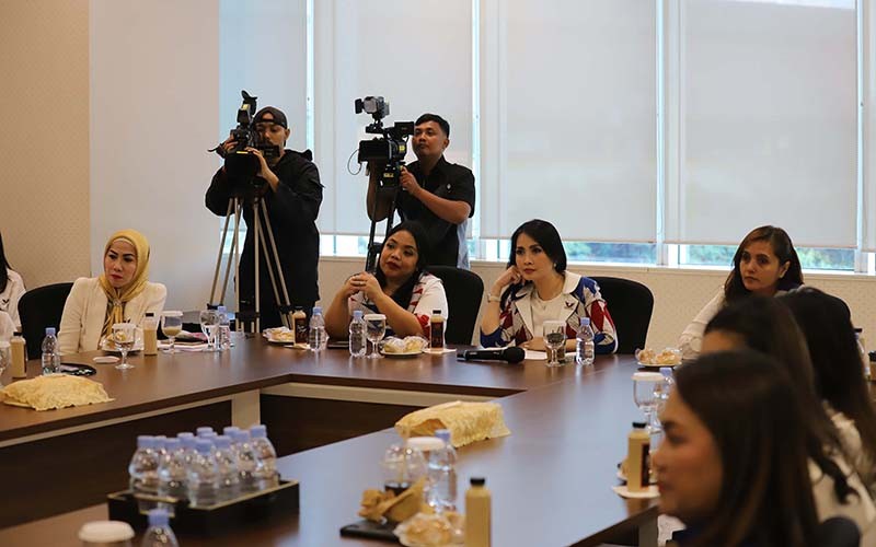 Partai Perindo Berikan Pembekalan Pemilu 2024 untuk Bacaleg Kartini Perindo - Bagian 4