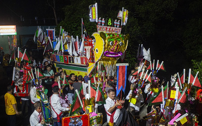 Ritual Bakar Tongkang, Bentuk Rasa Syukur Warga Tionghoa - Bagian 2