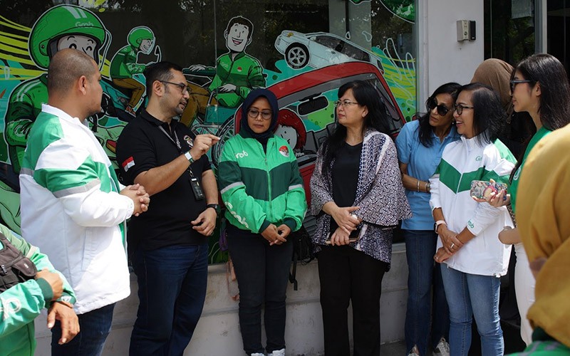 Pelatihan Keselamatan Berkendara dan Anti-Kekerasan Seksual Pengemudi Grab - Bagian 1