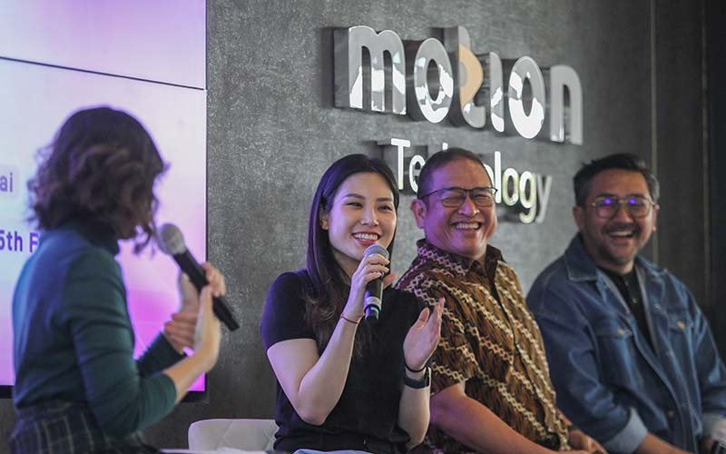 iNews Media Luncurkan Presenter Virtual, Wamen Angela Tanoesoedibjo Terkejut Jadi Anchor  - Bagian 1