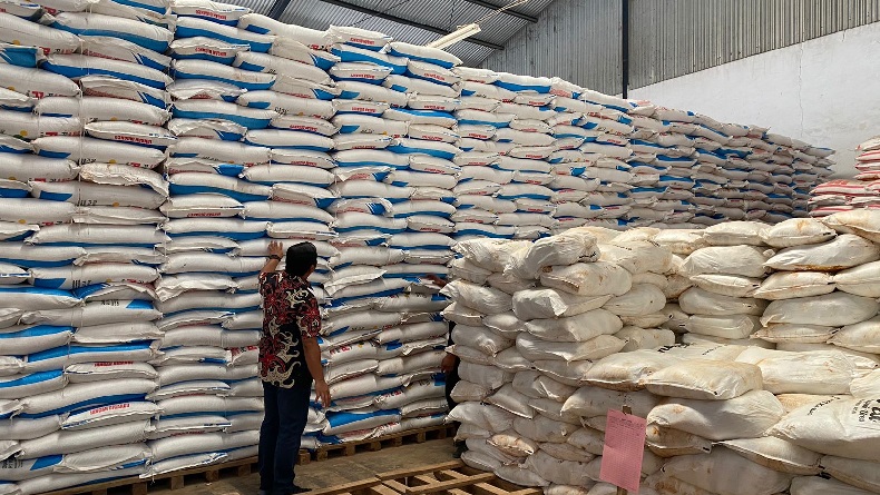 title Musim Tanam Mundur akibat El Nino, Persediaan Pupuk di Sukabumi Melimpah Musim Tanam Mundur akibat El Nino, Persediaan Pupuk di Sukabumi Melimpah