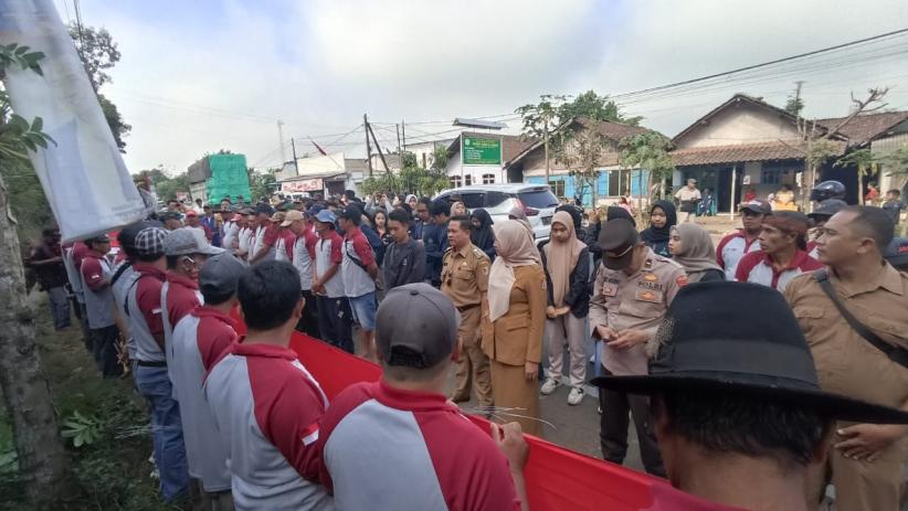 Bendera Merah Putih di Jember Kalahkan Pemecah Rekor Muri, Membentang Sepanjang 3.250 Meter