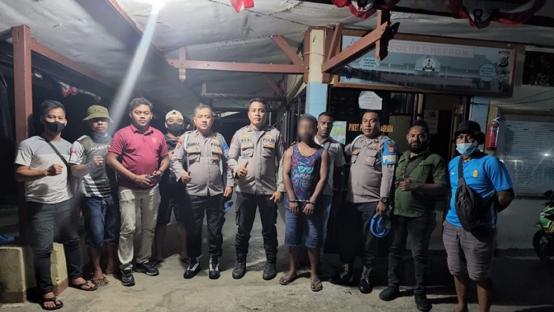 Mangkir dari Tugas selama 10 Bulan, Oknum Polisi Ini Dijemput Provost Polda Papua