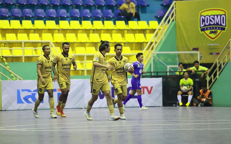 Hasil Liga Futsal Profesional 2023: Black Steel Hajar Radit FC 10-2 - Bagian 2